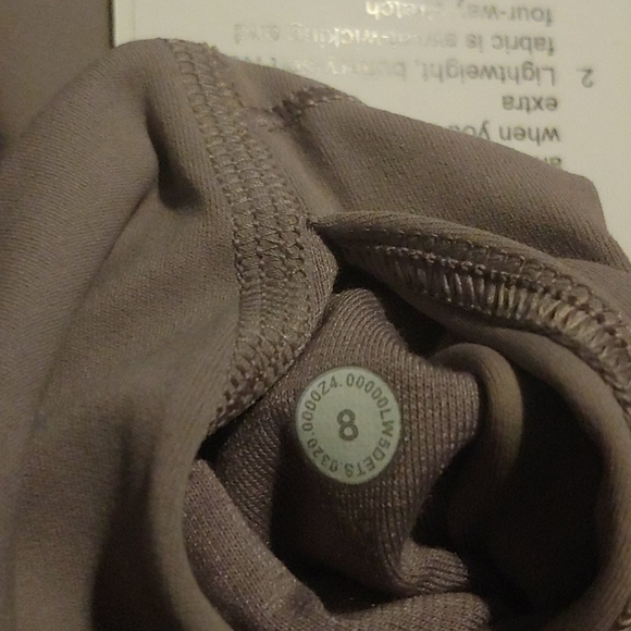 NWT Lululemon Align HR Pant 25" *Scallop - Picture 7 of 7